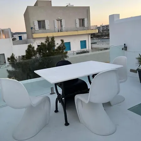 Sophisticated Getaway Apartment