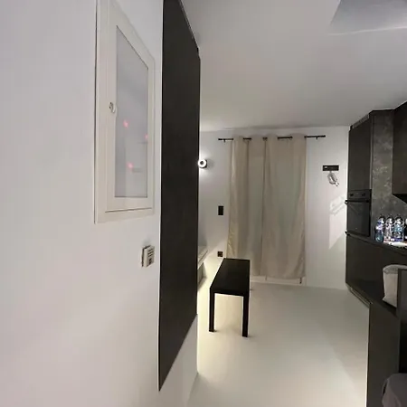 Sophisticated Getaway Apartment Parikia (Paros)