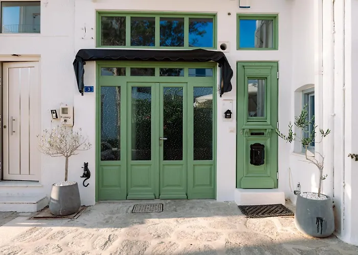 Sophisticated Getaway パロス島